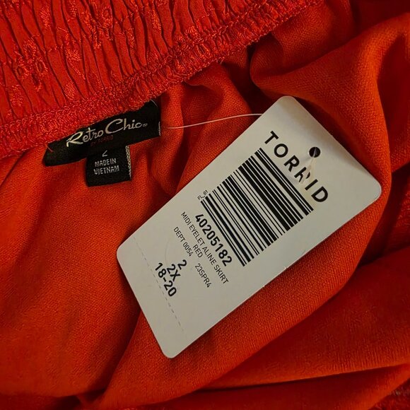 NWT Torrid Size 2X Red Midi Skirt A-Line - Picture 5 of 6